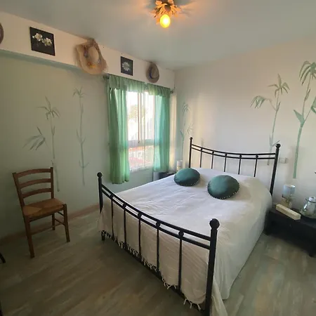 L'helias - Face Apartment *