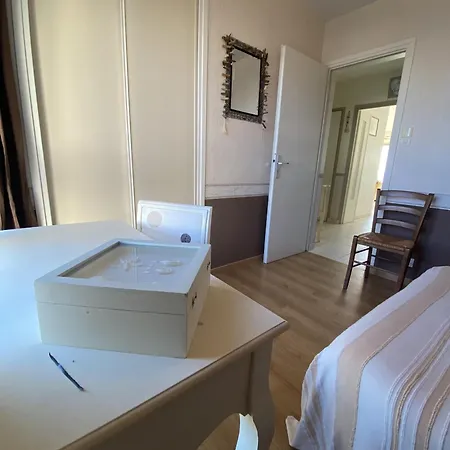 L'helias - Face Apartment *